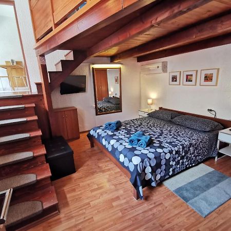 Studio Apartman Galerija Buzet Extérieur photo