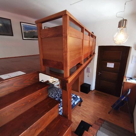 Studio Apartman Galerija Buzet Extérieur photo